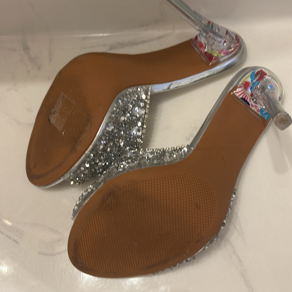 Embellished heels - Picture 3 of 4